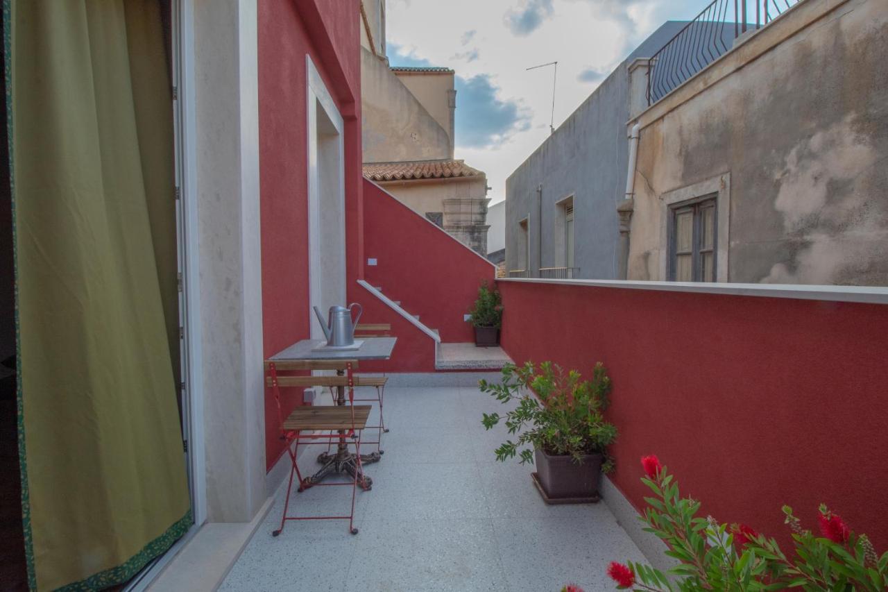Maison Rouge Ortigia Сиракузы Экстерьер фото